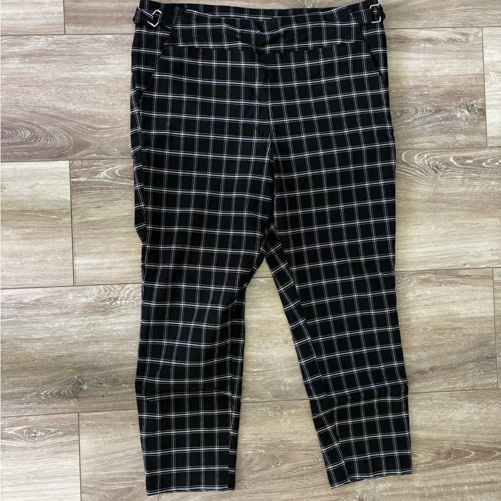 Women's Black Checkered Ankle Pants